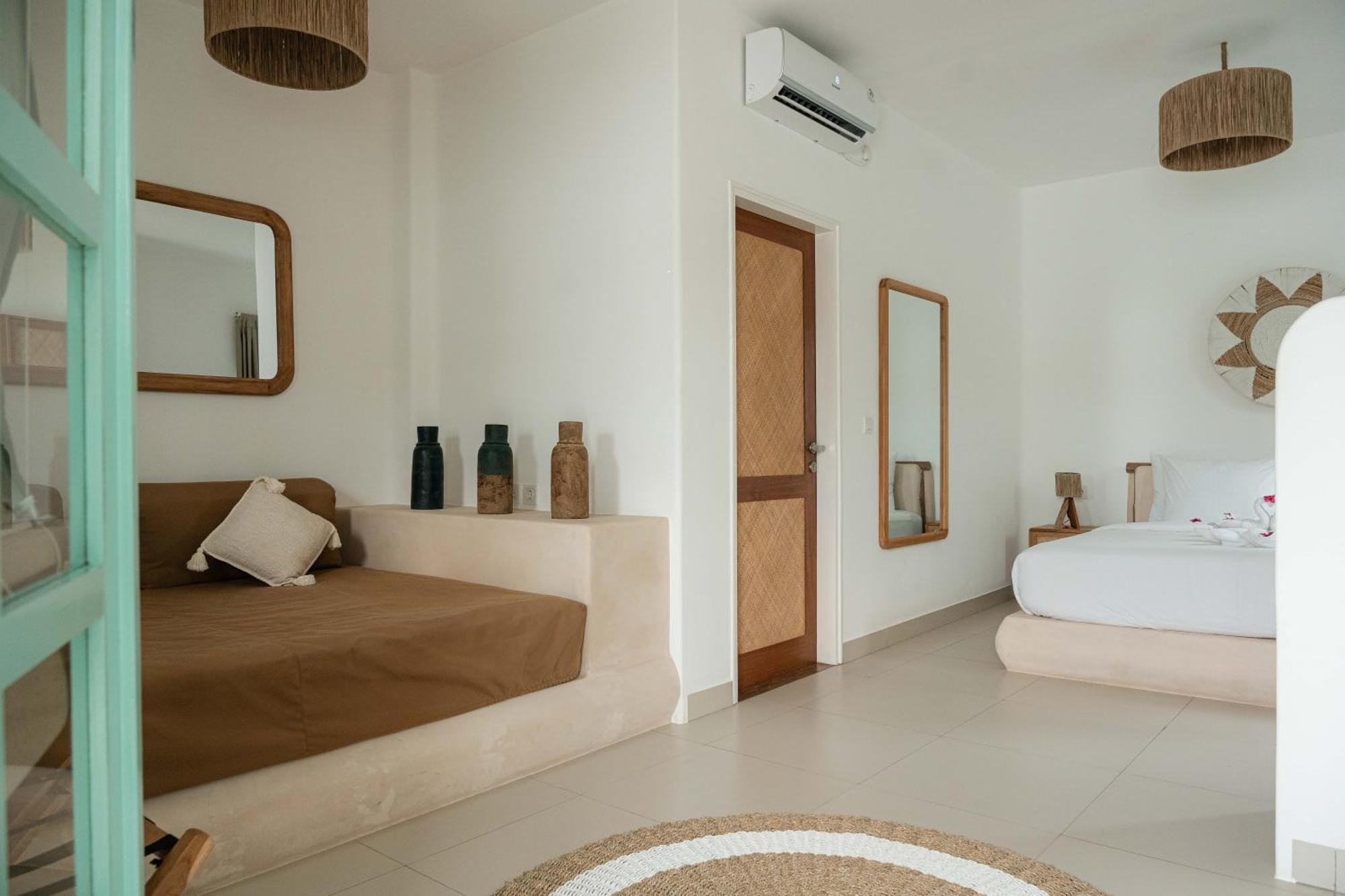 Quma Hotel กีลีตราวางัน ภายนอก รูปภาพ